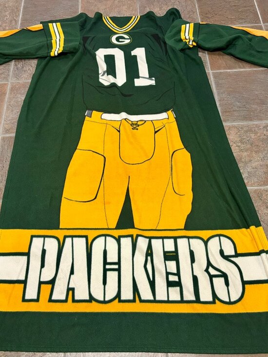 Northwest Jackets & Blazers - ~~Green Bay Packers NFL Snuggie Wearable Fleece Blanket Northwest Adult OS...68"